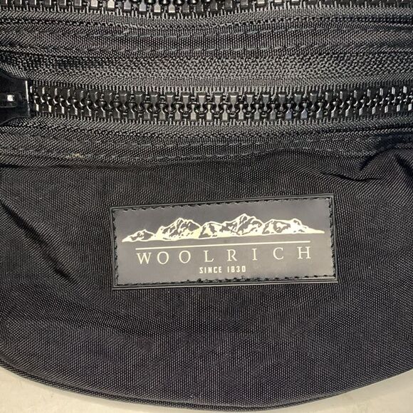 Woolrich Black Logo Front Nylon Fanny Pack Belt Bag - Picture 2 of 9